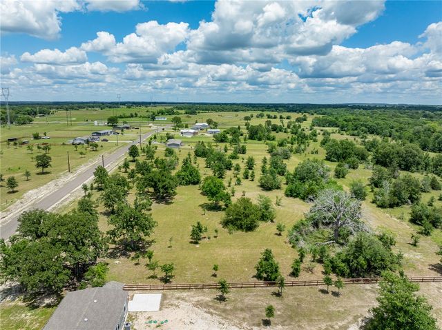 6774 Atakapan Trail, Bedias, TX 77831