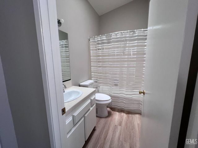4600 Beechwood Street 82, Bakersfield, CA 93309