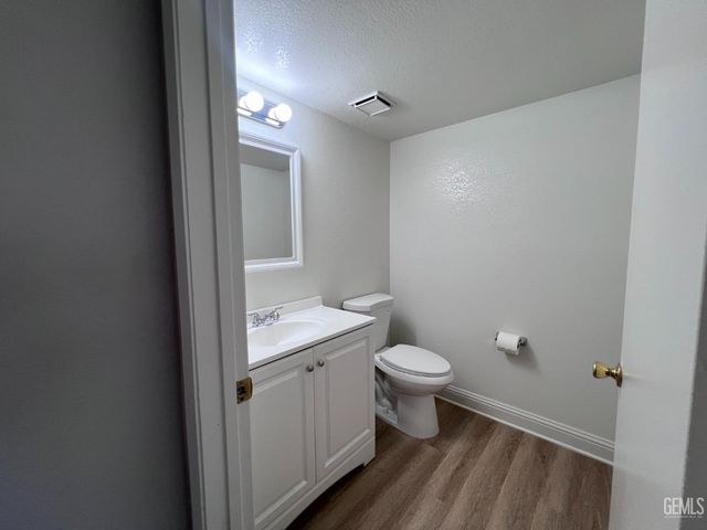 4600 Beechwood Street 82, Bakersfield, CA 93309