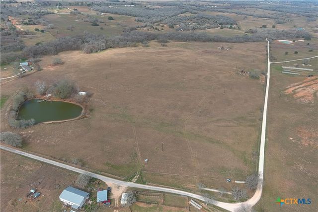 5510 Old Mcmahan Road, Lockhart, TX 78644