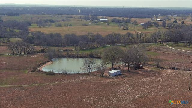 5510 Old Mcmahan Road, Lockhart, TX 78644