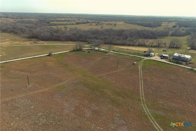 5510 Old Mcmahan Road, Lockhart, TX 78644