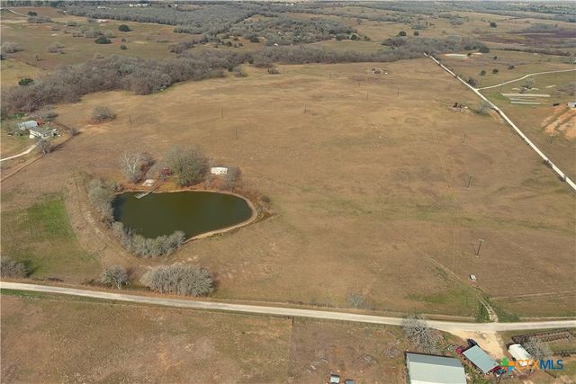 5510 Old Mcmahan Road, Lockhart, TX 78644