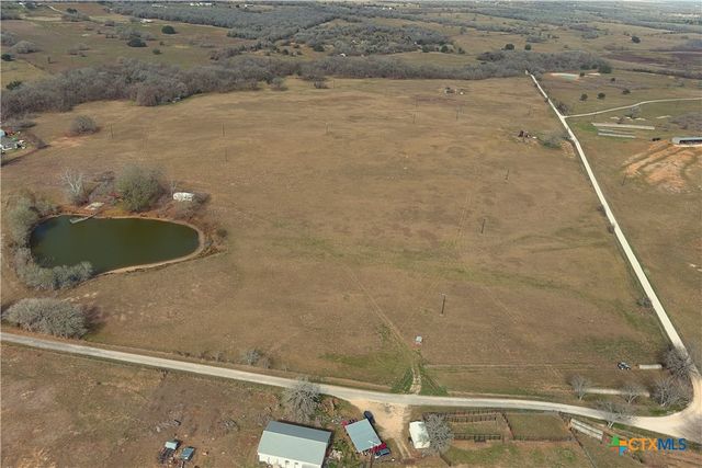 5510 Old Mcmahan Road, Lockhart, TX 78644