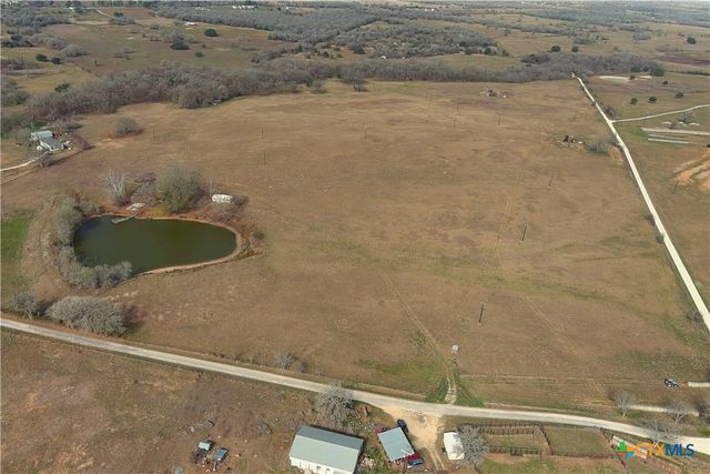 5510 Old Mcmahan Road, Lockhart, TX 78644