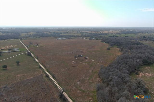 5510 Old Mcmahan Road, Lockhart, TX 78644