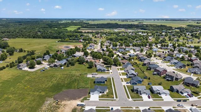 2202 6th Avenue NE, Kasson, MN 55944