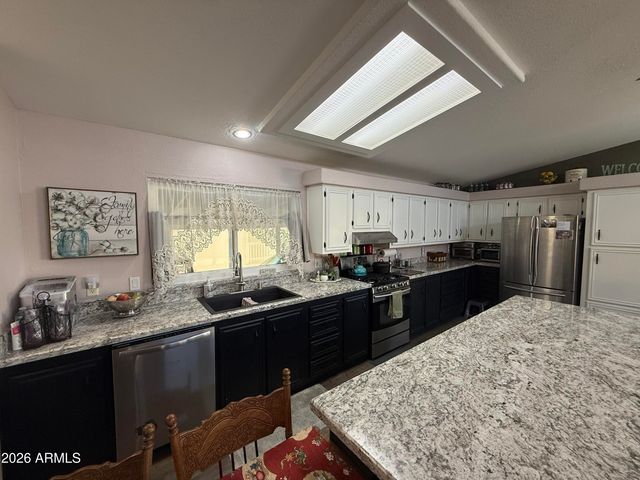 3901 E Pinnacle Peak Road 250, Phoenix, AZ 85050