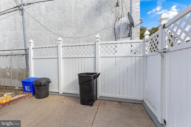 2641 E MADISON ST, Philadelphia, PA 19134