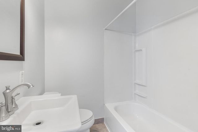 2641 E MADISON ST, Philadelphia, PA 19134