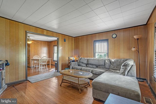 30600 DEPOT ST, New Church, VA 23415