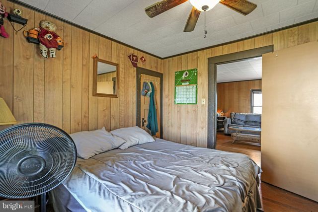 30600 DEPOT ST, New Church, VA 23415