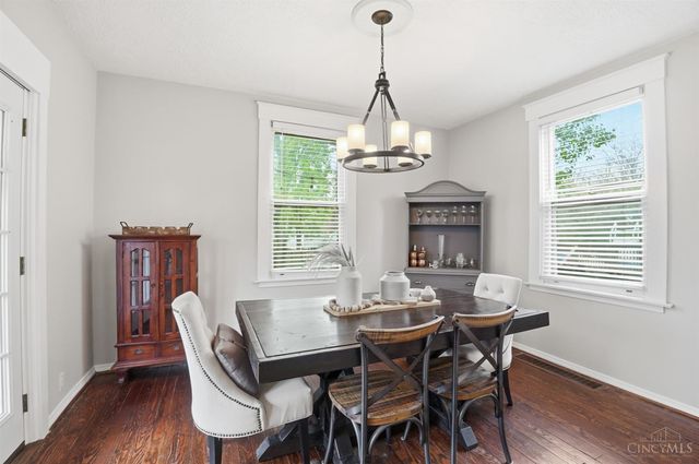 3935 St James Avenue, Silverton, OH 45236