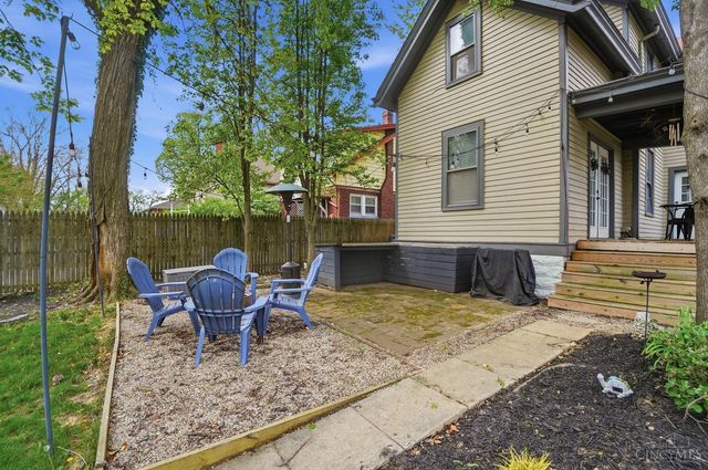 3935 St James Avenue, Silverton, OH 45236