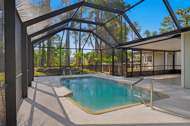 150 Brookside Ln, Palm Coast, FL 32137