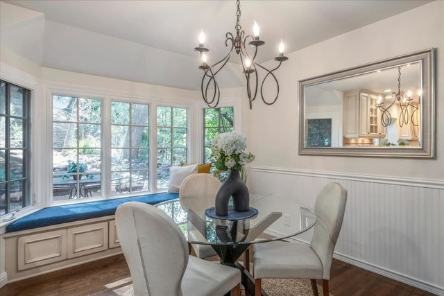 21700 Via Regina, Saratoga, CA 95070