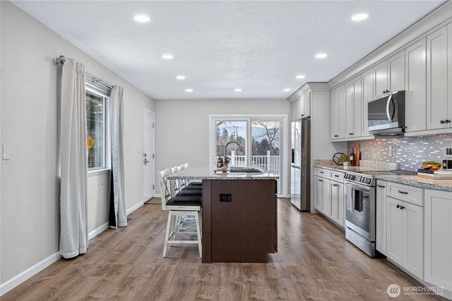 1425 Bel Air Drive, East Wenatchee, WA 98802