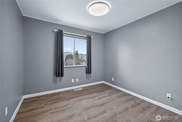 1425 Bel Air Drive, East Wenatchee, WA 98802