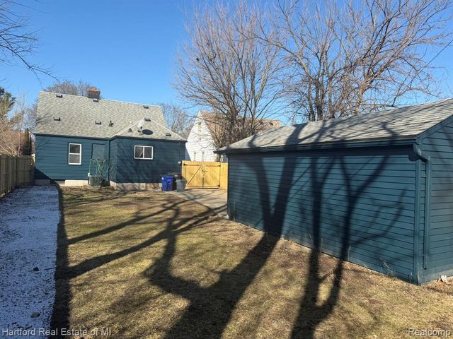 6212 Westwood Street, Detroit, MI 48228
