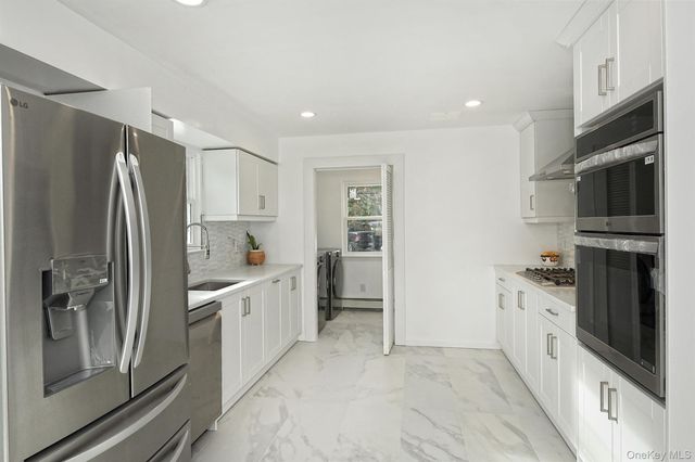 34 Warner Road, Huntington, NY 11743