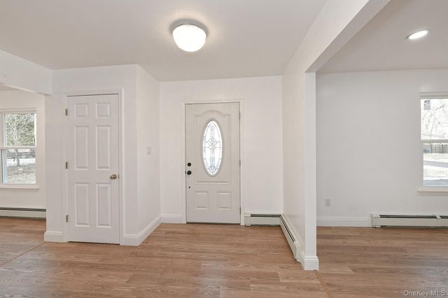 34 Warner Road, Huntington, NY 11743