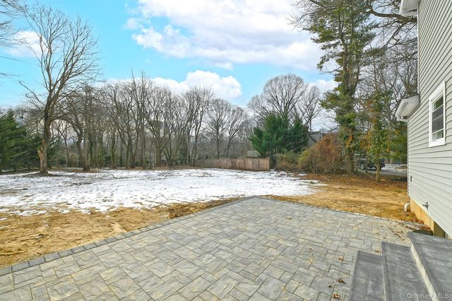 34 Warner Road, Huntington, NY 11743