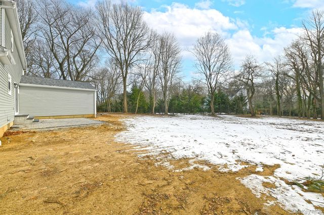 34 Warner Road, Huntington, NY 11743