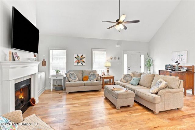 1943 Laughter Road, Nesbit, MS 38651