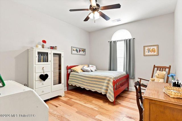 1943 Laughter Road, Nesbit, MS 38651