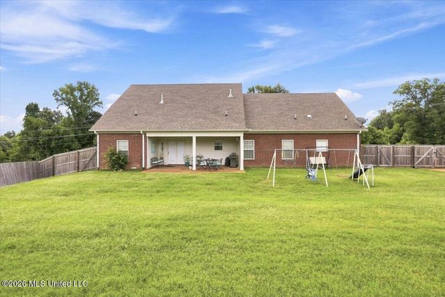 1943 Laughter Road, Nesbit, MS 38651