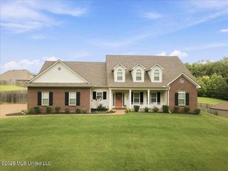 1943 Laughter Road, Nesbit, MS 38651