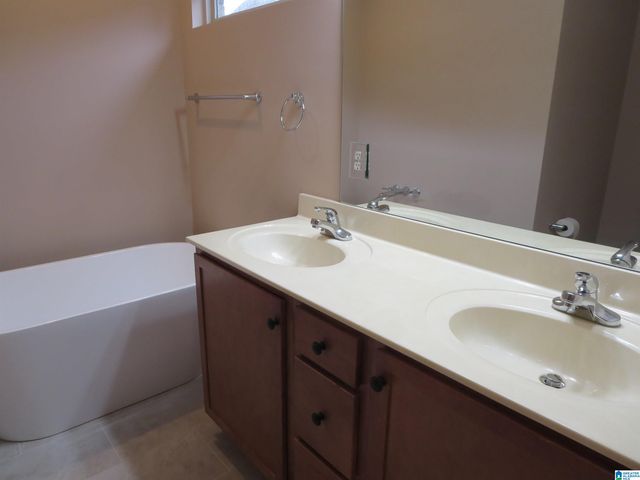 8237 OWEN PARK DRIVE, Mccalla, AL 35111