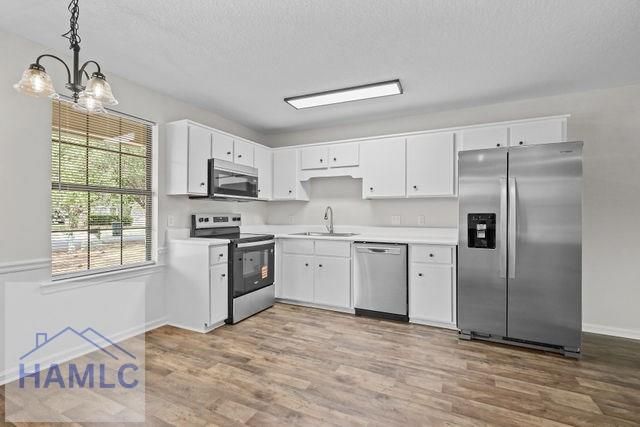 2324 Suttle Court, Hinesville, GA 31313