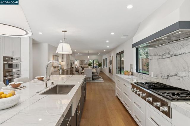 2421 Danville Blvd, Alamo, CA 94507