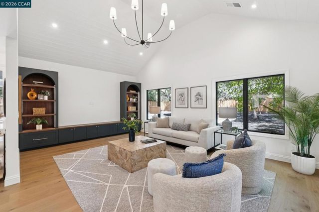 2421 Danville Blvd, Alamo, CA 94507
