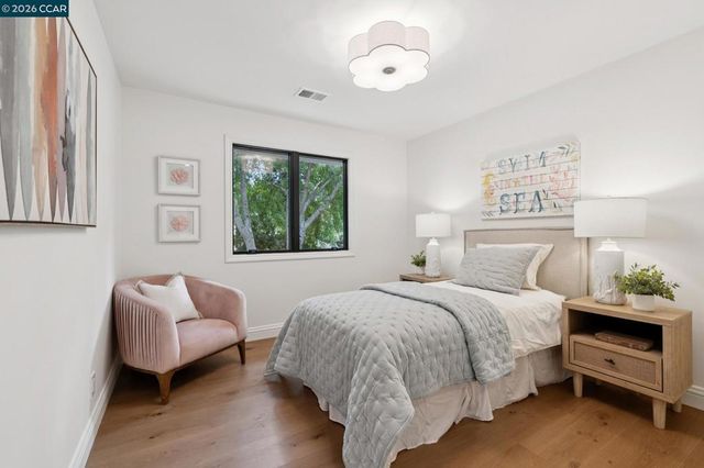 2421 Danville Blvd, Alamo, CA 94507