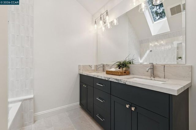 2421 Danville Blvd, Alamo, CA 94507