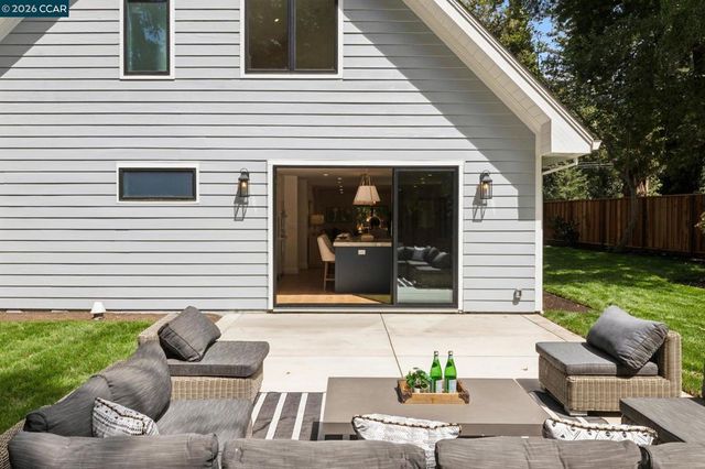2421 Danville Blvd, Alamo, CA 94507