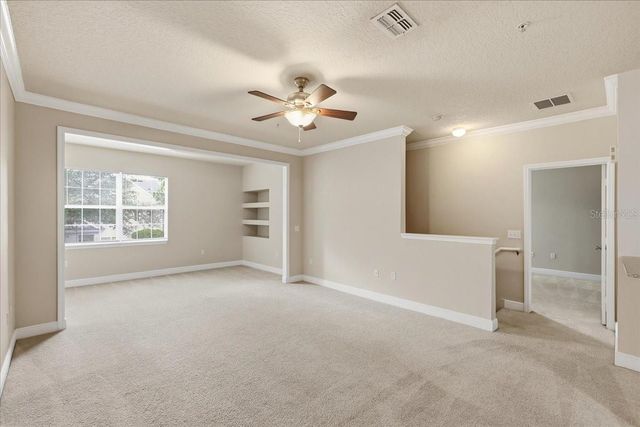 430 SOUTHERN PECAN CIRCLE 201, Winter Garden, FL 34787