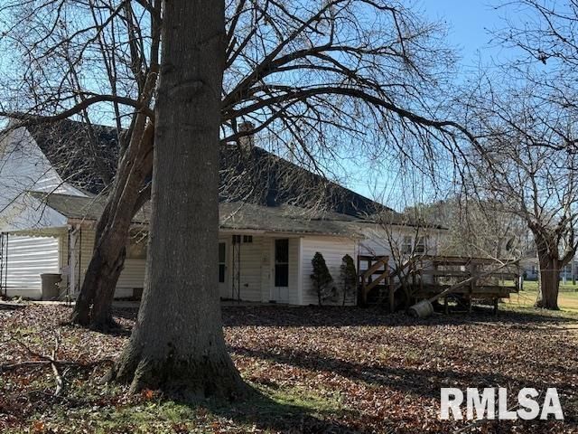 1112 McHaney Road, Harrisburg, IL 62946