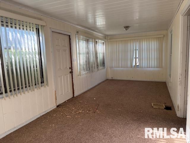 1112 McHaney Road, Harrisburg, IL 62946