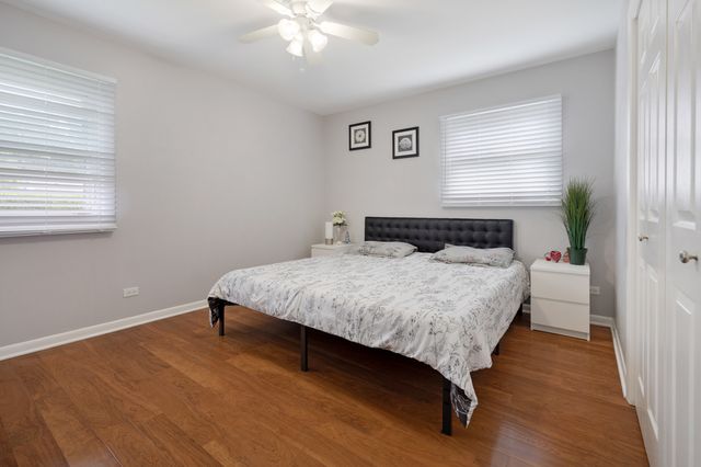 1116 Maple Lane, Elk Grove Village, IL 60007