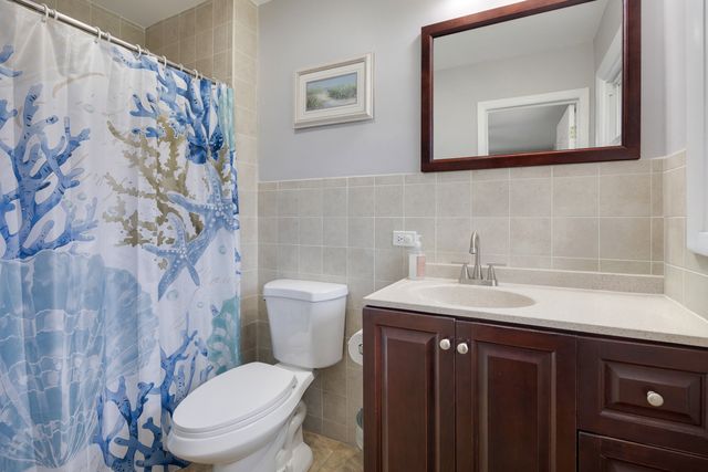 1116 Maple Lane, Elk Grove Village, IL 60007