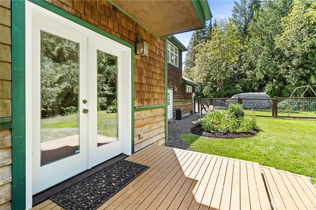 6710 73rd Avenue NE, Olympia, WA 98516