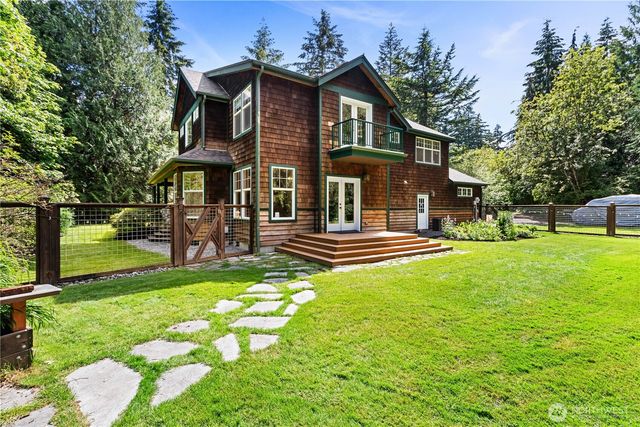 6710 73rd Avenue NE, Olympia, WA 98516
