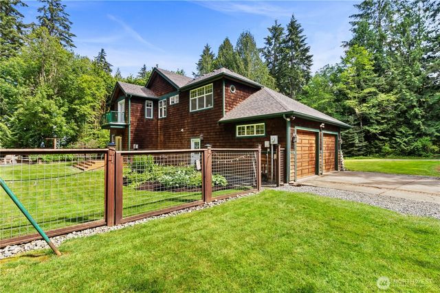 6710 73rd Avenue NE, Olympia, WA 98516