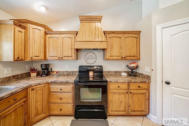 5520 Veil Drive, Idaho Falls, ID 83406