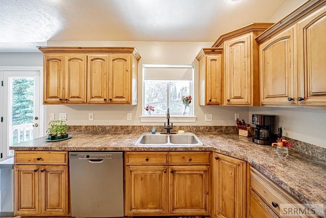 5520 Veil Drive, Idaho Falls, ID 83406