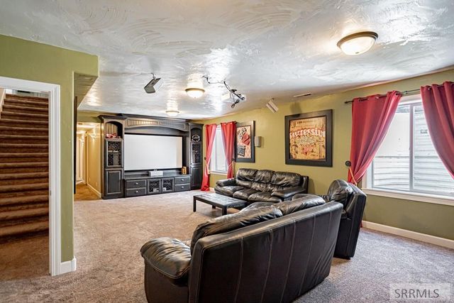 5520 Veil Drive, Idaho Falls, ID 83406