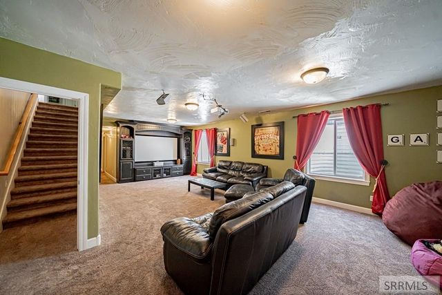 5520 Veil Drive, Idaho Falls, ID 83406